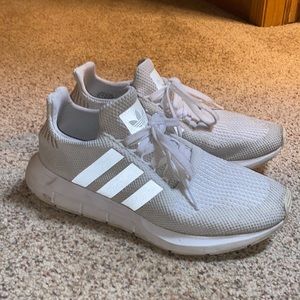 Adidas Swift Run
